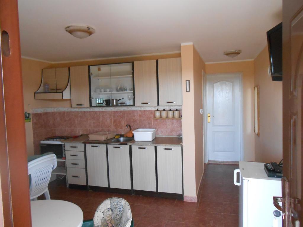 הרצג-נובי Apartments Mudric מראה חיצוני תמונה